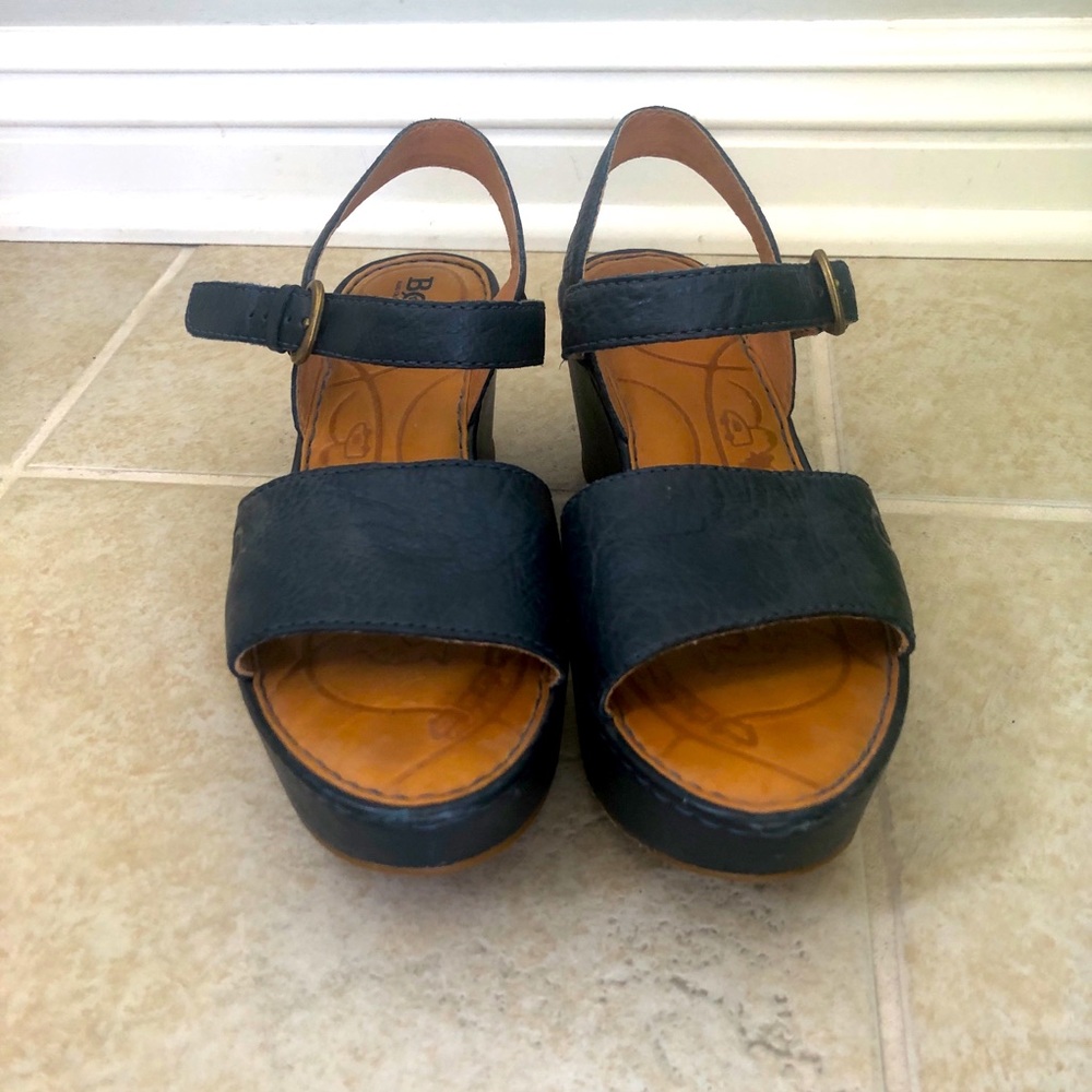 Born blue platform sandals size 6
